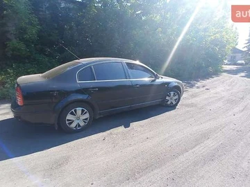 Авто Skoda Superb 2002 № 7981545
