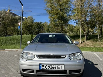 Авто Volkswagen Golf 2003 № 7981576