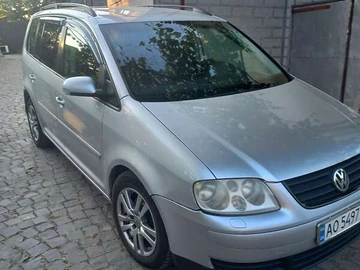 Авто Volkswagen Touran 2005 № 7982076