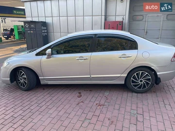 Авто Honda Civic 2007 № 7982078