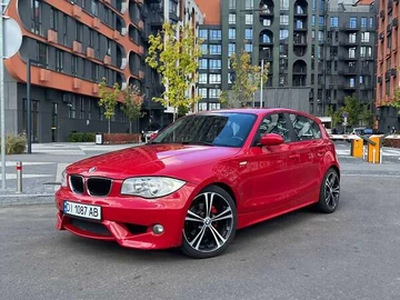 Авто BMW 1 Series 2005 № 7982083