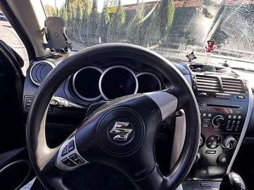 Авто Suzuki Grand Vitara 2006 № 7982192