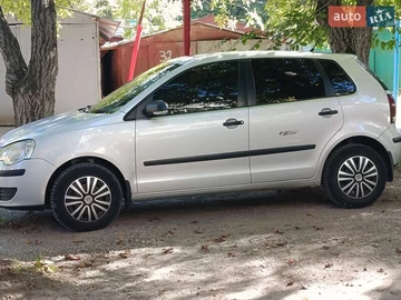 Авто Volkswagen Polo 2009 № 7982225
