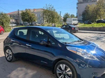 Авто Nissan Leaf 2017 № 7982415
