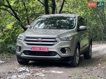 Авто Ford Escape 2017 № 7982888