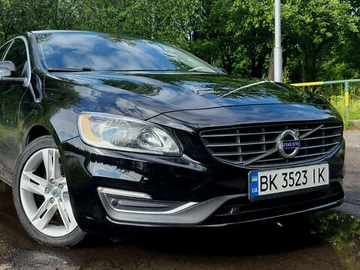 Авто Volvo S60 2014 № 7983393
