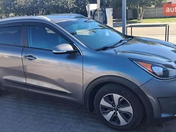 Авто KIA Niro 2017 № 7983554
