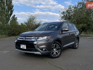 Авто Mitsubishi Outlander 2015 № 7983662