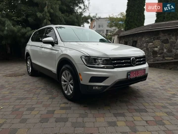 Авто Volkswagen Tiguan 2017 № 7983786