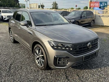 Авто Volkswagen Touareg 2022 № 7983954