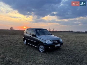 Авто Chevrolet Niva 2005 № 7983968