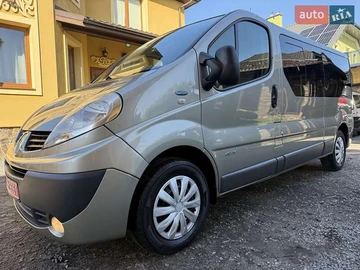 Авто Renault Trafic 2014 № 7984106