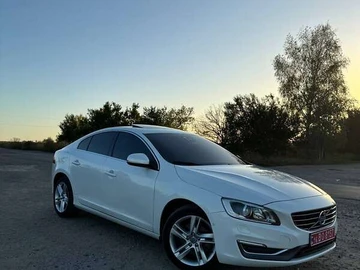 Авто Volvo S60 2015 № 7984264