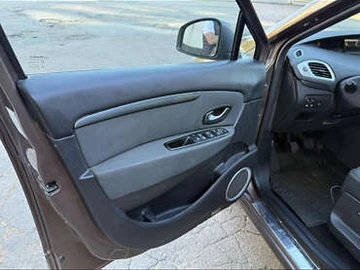 Авто Renault Scenic 2010 № 7984280