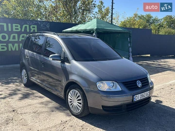 Авто Volkswagen Touran 2004 № 7984421