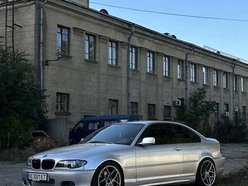 Авто BMW 3 Series 2003 № 7984516