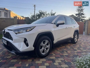 Авто Toyota Rav4 2020 № 7984614