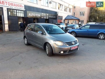 Авто Volkswagen Golf Plus 2008 № 7984652