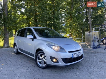 Авто Renault Grand Scenic 2011 № 7984759