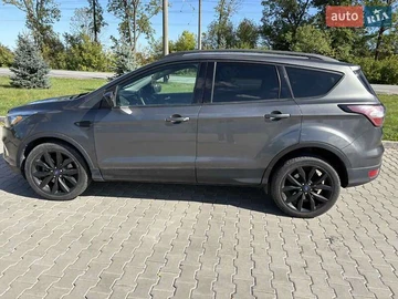 Авто Ford Escape 2017 № 7984790