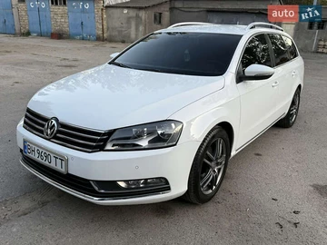 Авто Volkswagen Passat 2013 № 7984890