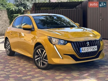 Авто Peugeot 208 2021 № 7984921