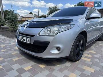 Авто Renault Megane 2011 № 7985260