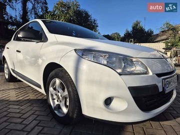 Авто Renault Megane 2010 № 7985270
