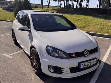 Авто Volkswagen Golf 2011 № 7985296