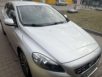 Авто Volvo V40 2013 № 7985297