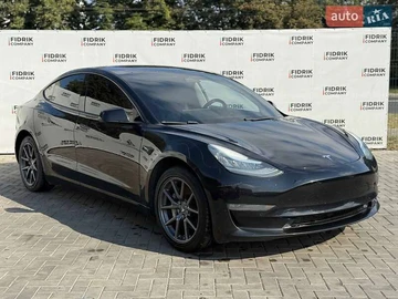 Авто Tesla Model 3 2018 № 7985329