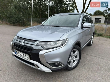 Авто Mitsubishi Outlander 2017 № 7985335