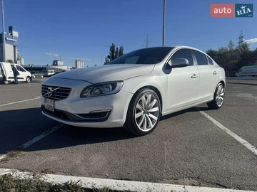 Авто Volvo S60 2016 № 7985338