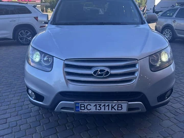 Авто Hyundai Santa Fe 2012 № 7985343