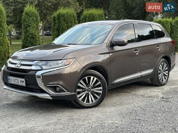 Авто Mitsubishi Outlander 2017 № 7985468