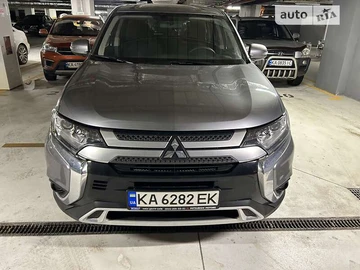 Авто Mitsubishi Outlander 2021 № 7985481