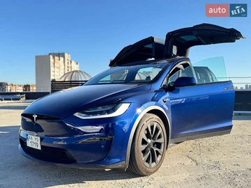 Авто Tesla Model X 2022 № 7985641