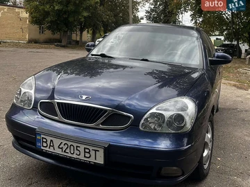 Авто Daewoo Nubira 2001 № 7985660