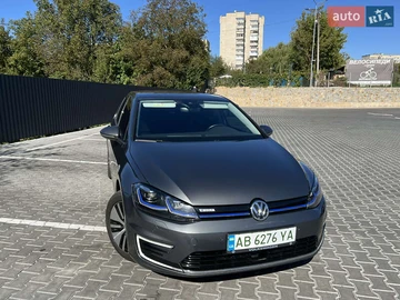 Авто Volkswagen E-Golf 2020 № 7986007