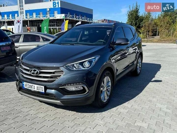 Авто Hyundai Santa Fe 2017 № 7986036