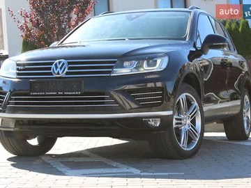 Авто Volkswagen Touareg 2016 № 7986255