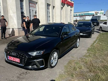 Авто Audi A4 2020 № 7986256