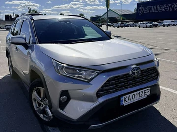 Авто Toyota Rav4 2021 № 7986287