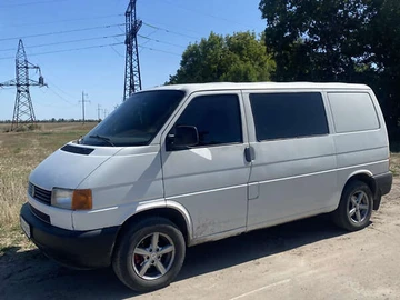 Авто Volkswagen Transporter 1999 № 7986561