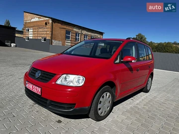 Авто Volkswagen Touran 2005 № 7986568
