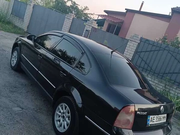 Авто Volkswagen Passat 2004 № 7986583
