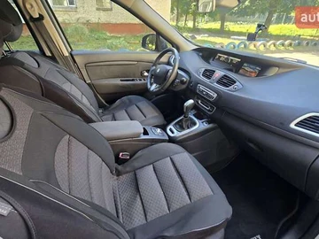 Авто Renault Grand Scenic 2010 № 7986679