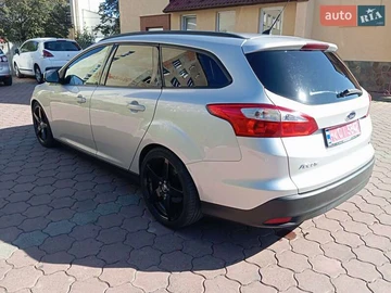 Авто Ford Focus 2012 № 7986681