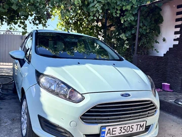 Авто Ford Fiesta 2016 № 7986818