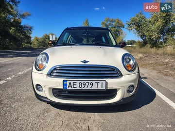 Авто MINI Cooper 2013 № 7986844